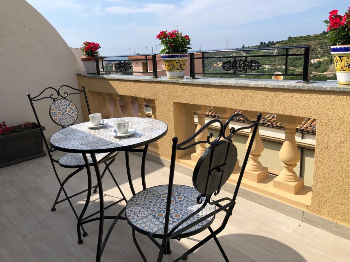 I Mori - Holiday Rooms Ласкари Екстериор снимка